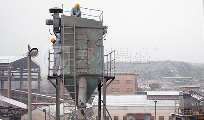豸