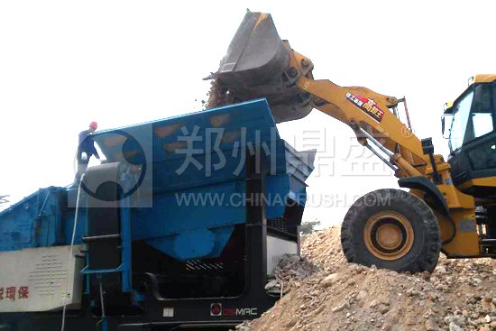 建筑垃圾移动破碎站